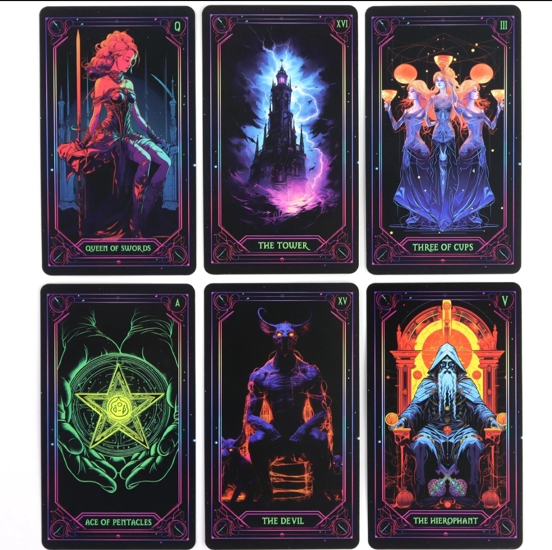 Неонове Таро 78 карт 10,5х6 см. Inspiret Neon Tarot. Карти Таро.