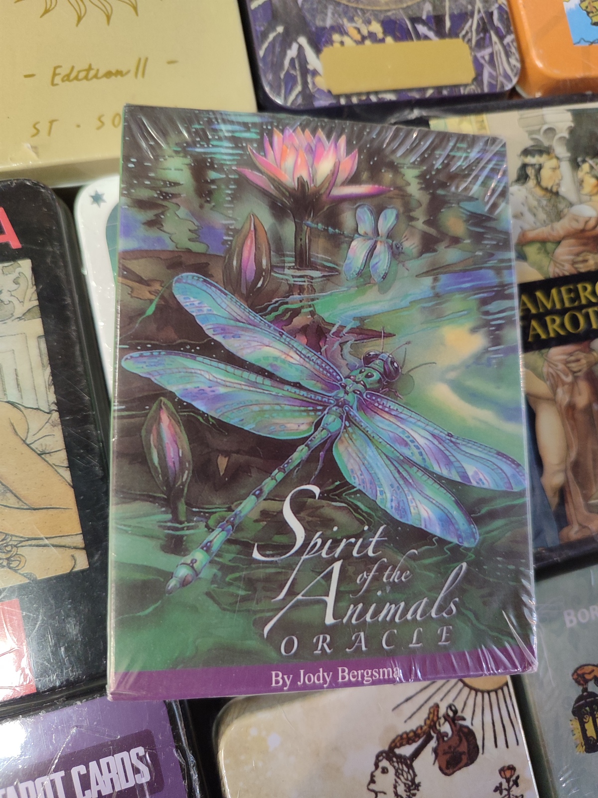 Дух оракула тварин, 51 карта 10,5 х7, 5 см Джоді Бергсма. Spirit of the Animals oracle By Jody Bergsma. Карти Таро.