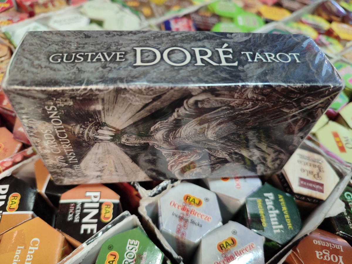 Таро Гюстава Доре 78 карт 10,5х6 см Gustave Dore Tarot. Карти Таро.
