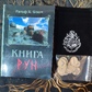 Руни дерев'яні 25 шт 2,5 см, оксамитовий мішечок Місяць, що йде + Книга Рун Х.Блюм. Дерев'яні руни.
