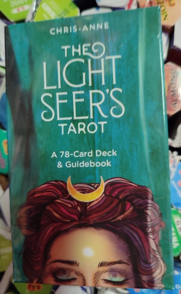Світлих Провідців Таро. The Light Seer's Tarot 78 карт + инструкция. Карти Таро.